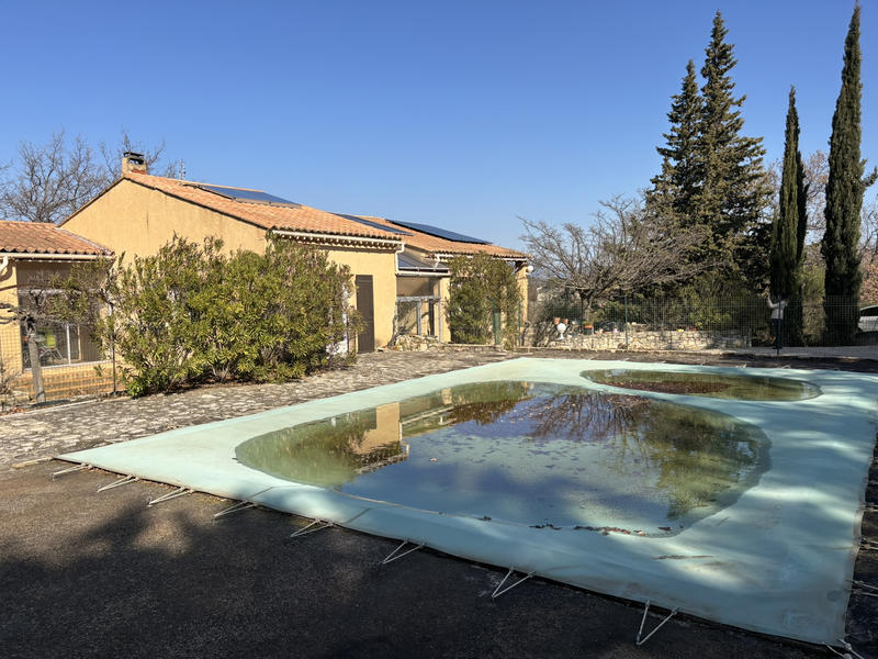 Villa - 107 m² - 5 pièces