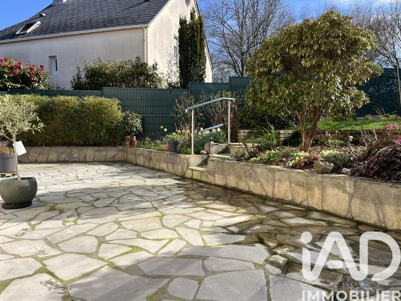 Maison - 95 m² - 5 pièces