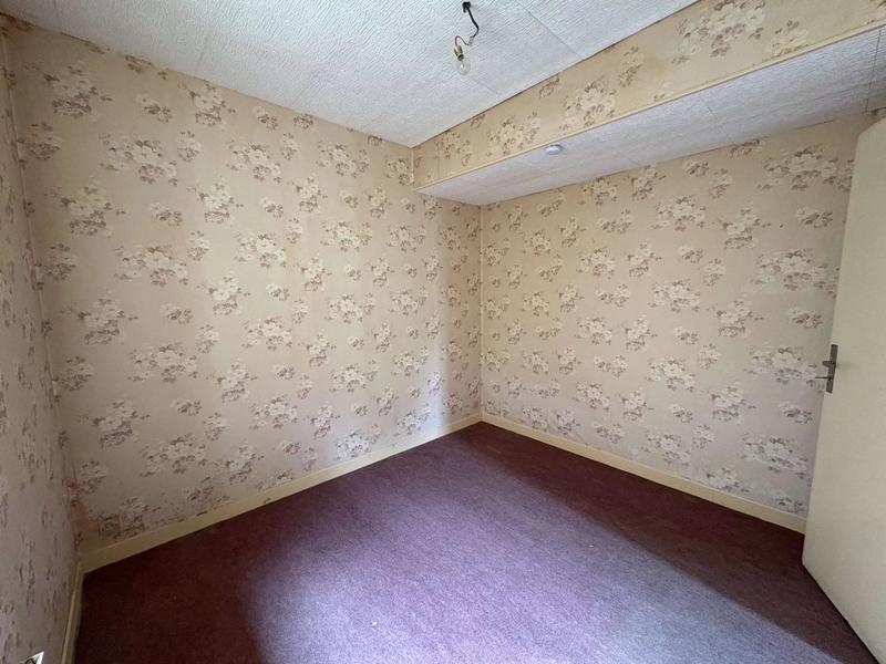 Appartement - 93 m² - 5 pièces