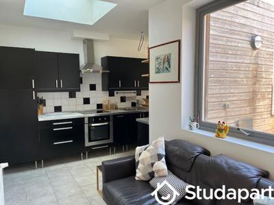 Chambre - 15 m² - 1 pièce