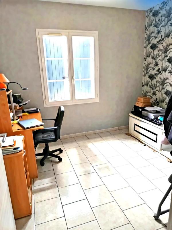 Maison - 143 m² - 7 pièces