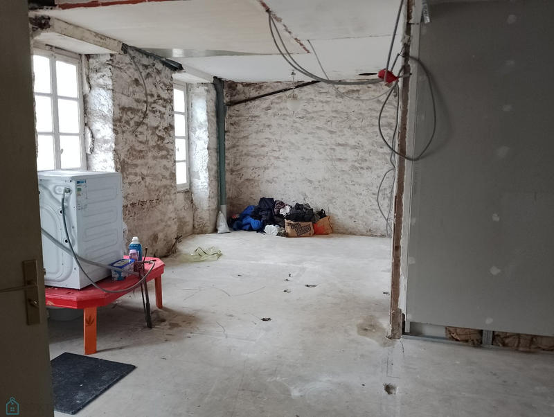 Maison - 450 m² - 10 pièces