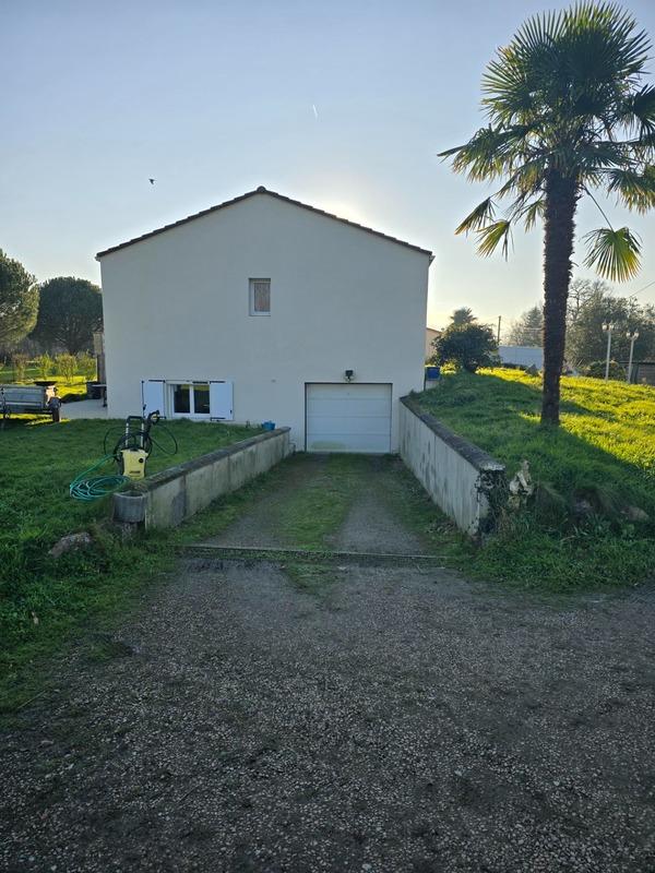 Maison - 165 m² - 5 pièces