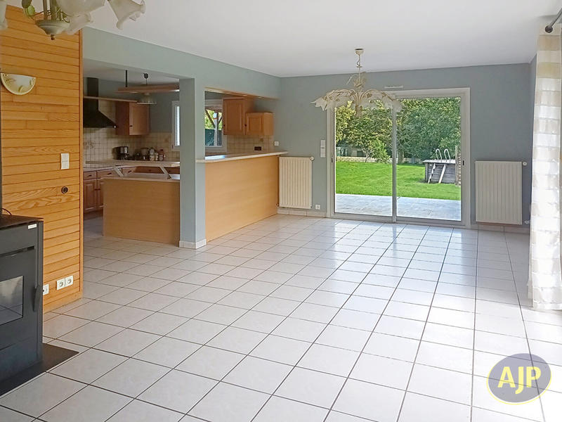 Maison - 160 m² - 7 pièces