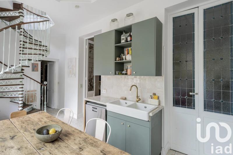 Maison de ville - 199 m² - 6 pièces