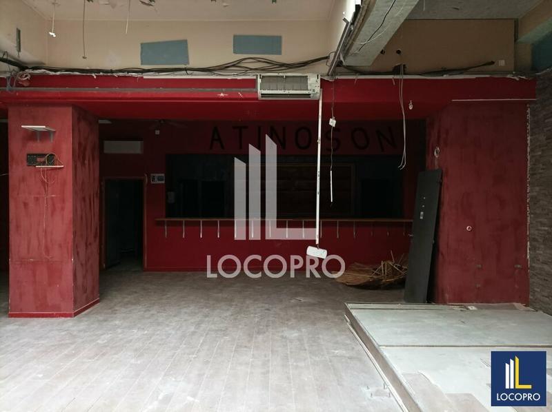 Local commercial - 178 m²