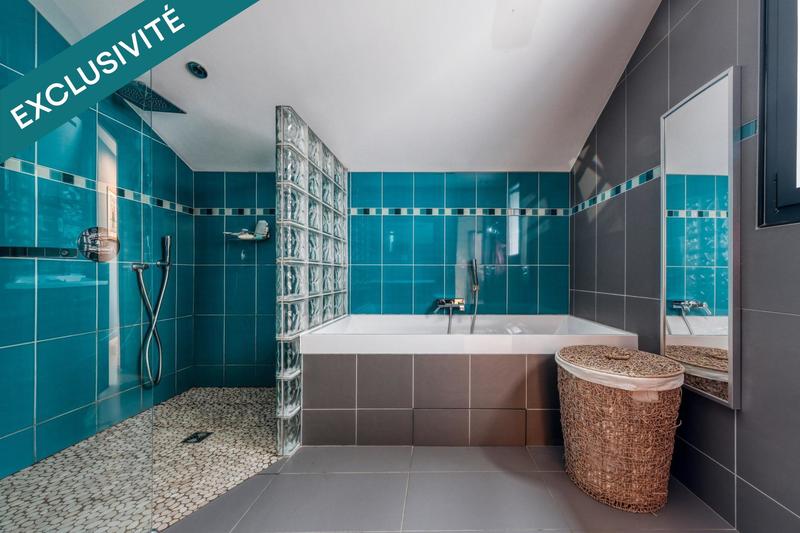 Maison - 183 m² - 7 pièces