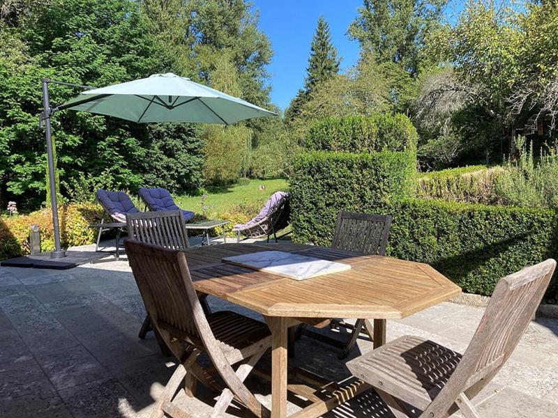 Maison - 250 m² - 7 pièces