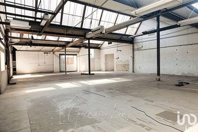 Local commercial - 351 m²