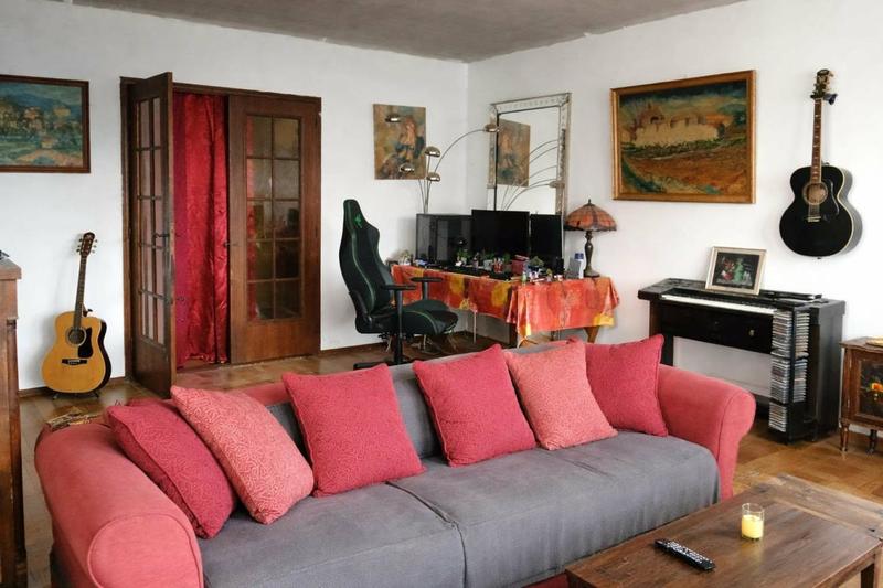 Villa - 166 m² - 8 pièces