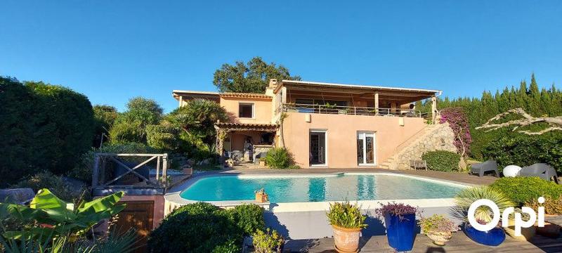 Villa - 150 m² - 5 pièces