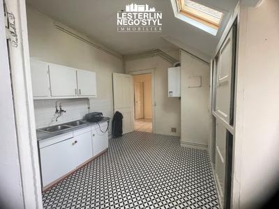 Appartement - 80 m² - 3 pièces