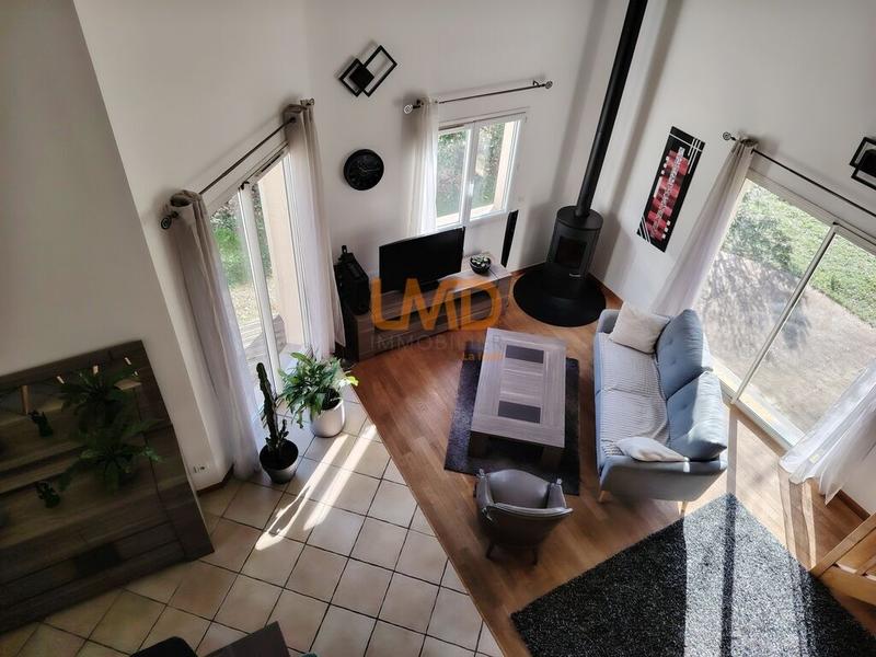 Maison - 155 m² - 6 pièces