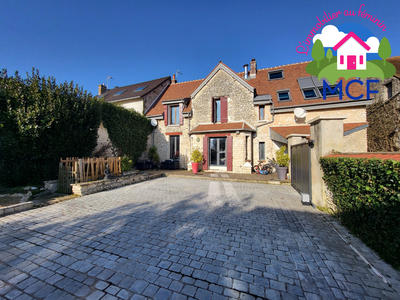 Maison ancienne - 229 m² - 8 pièces