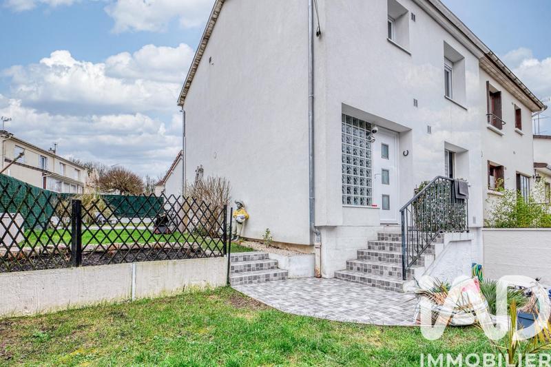 Maison - 100 m² - 4 pièces