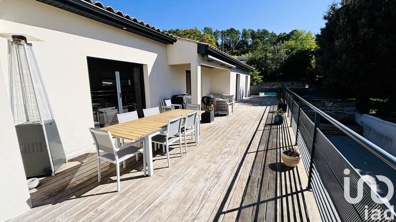 Maison - 151 m² - 5 pièces