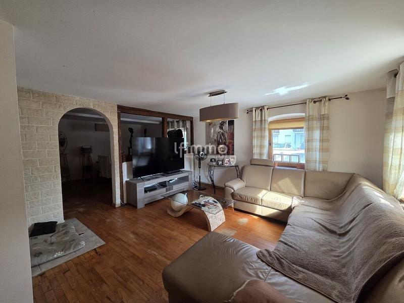 Maison - 170 m² - 6 pièces