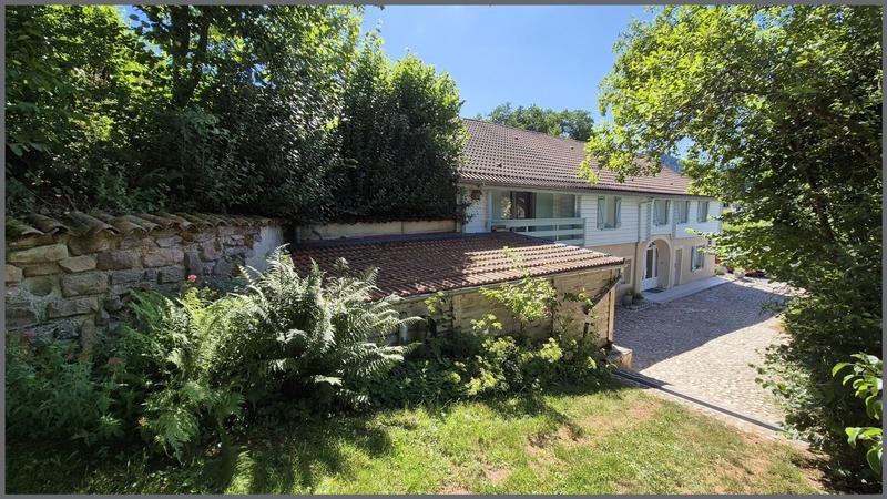 Ferme - 242 m² - 9 pièces