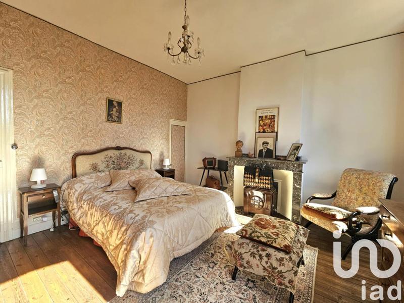 Maison de ville - 188 m² - 9 pièces