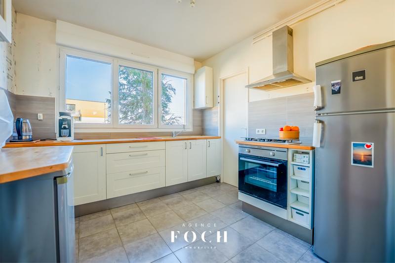 Appartement - 65 m² - 3 pièces