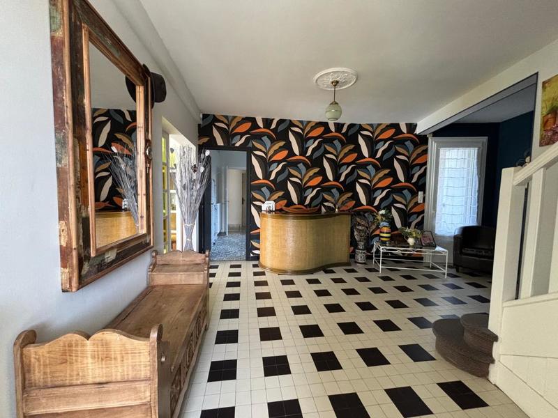 Maison - 196 m² - 6 pièces