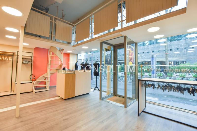 Local commercial - 80 m²