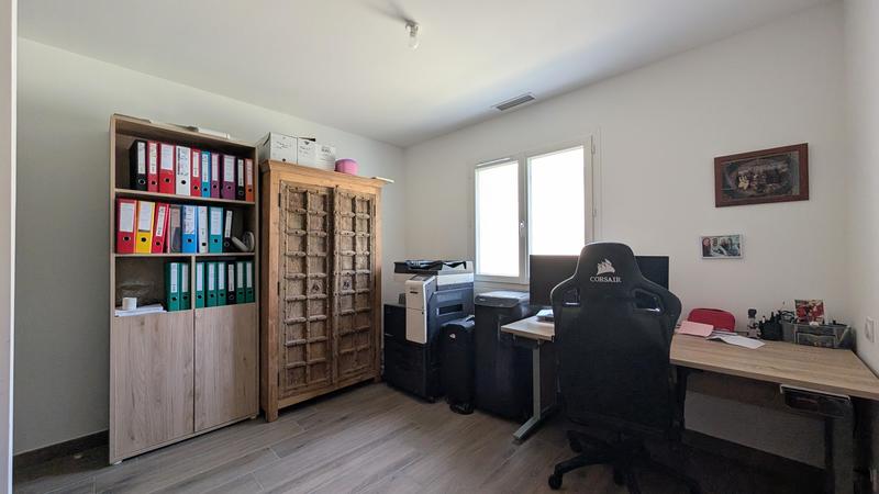 Maison contemporaine - 95 m² - 4 pièces