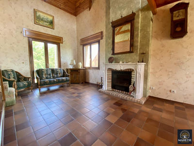 Maison - 141 m² - 6 pièces