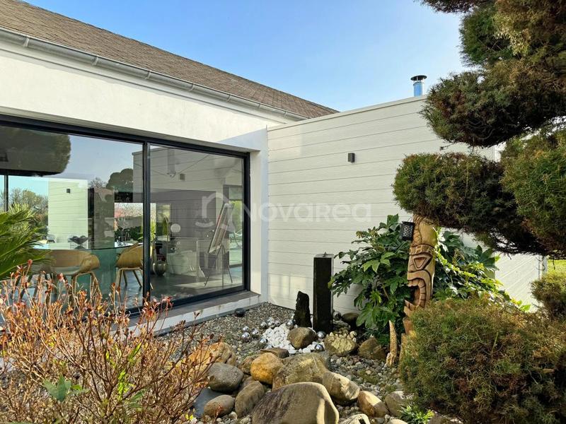 Villa - 240 m² - 7 pièces