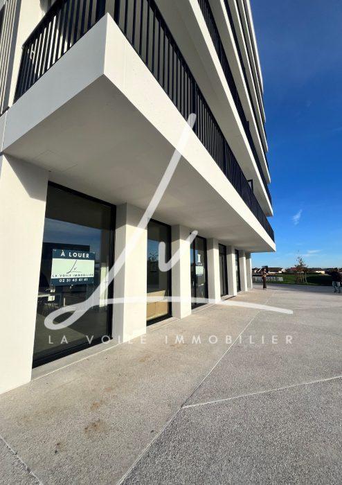 Local commercial - 186 m²