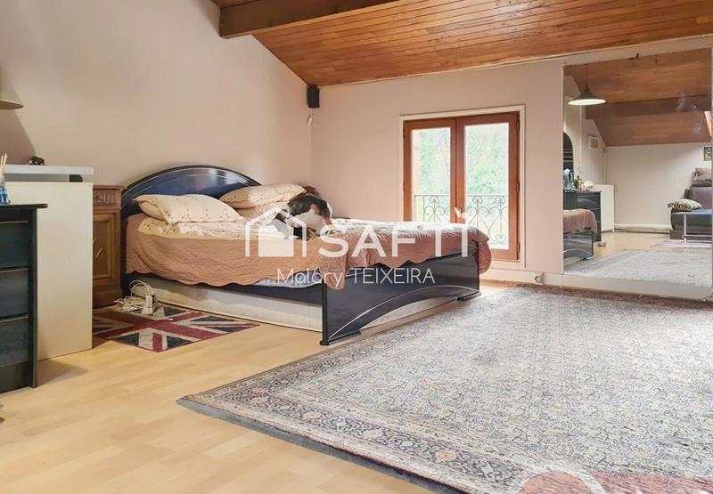 Maison - 135 m² - 6 pièces