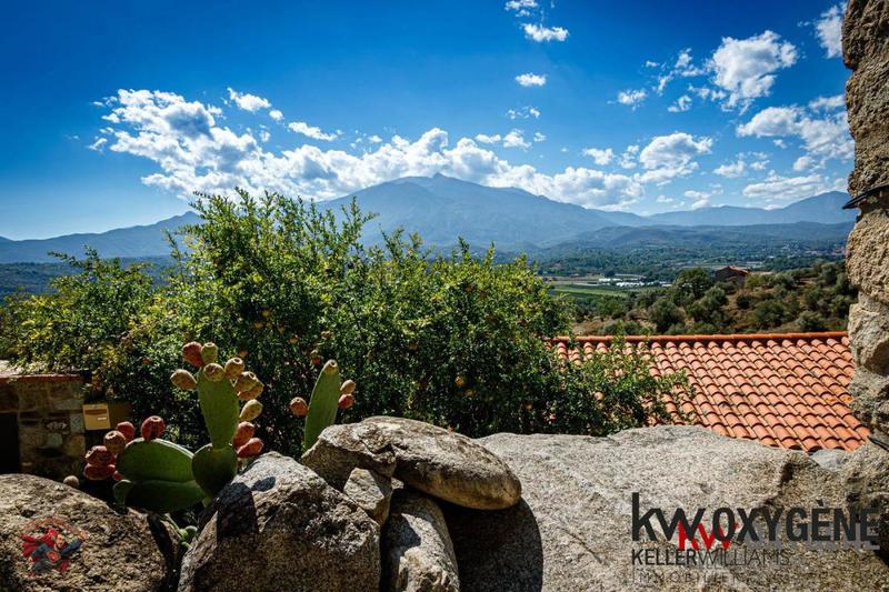 Maison de village - 147 m² - 5 pièces