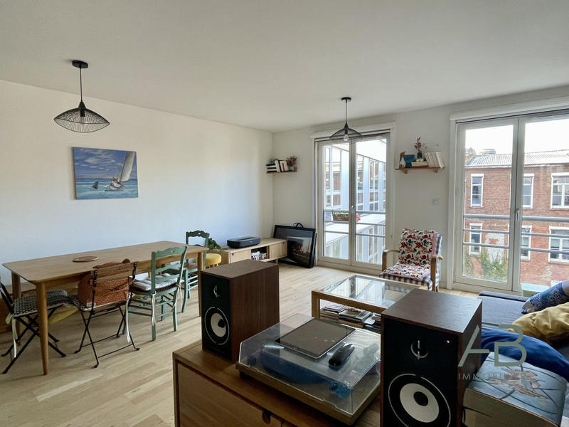 Appartement - 89 m² - 4 pièces