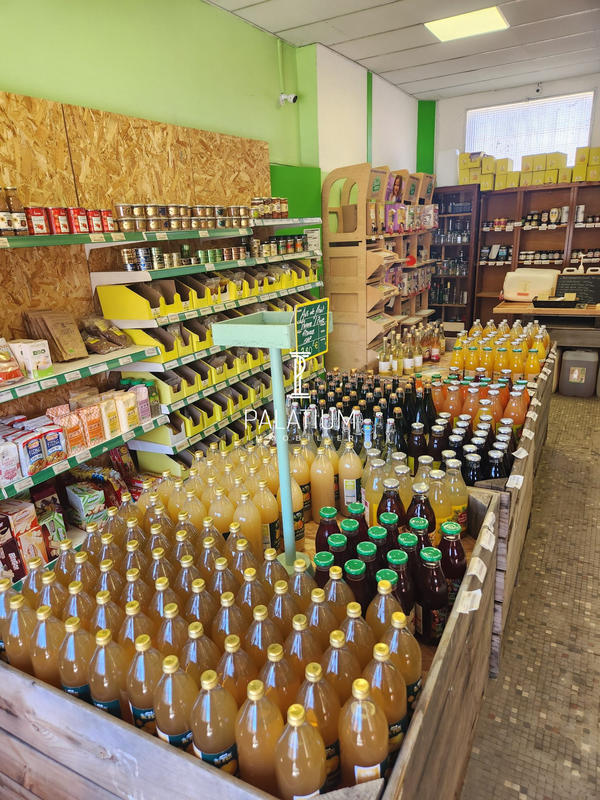 Fonds de commerce - 175 m²