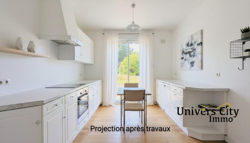 Maison - 93 m² - 4 pièces