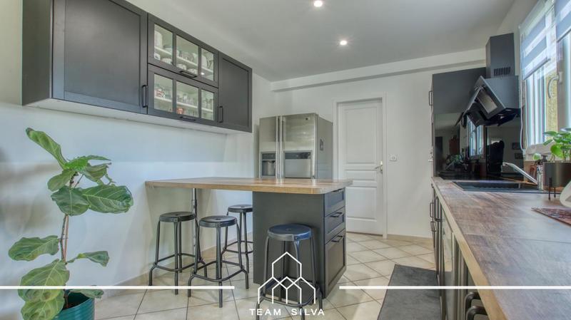 Maison - 130 m² - 5 pièces