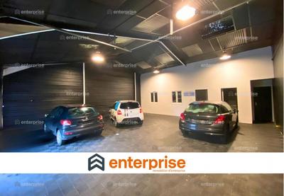 Local d'activité / Entrepôt - 125 m²