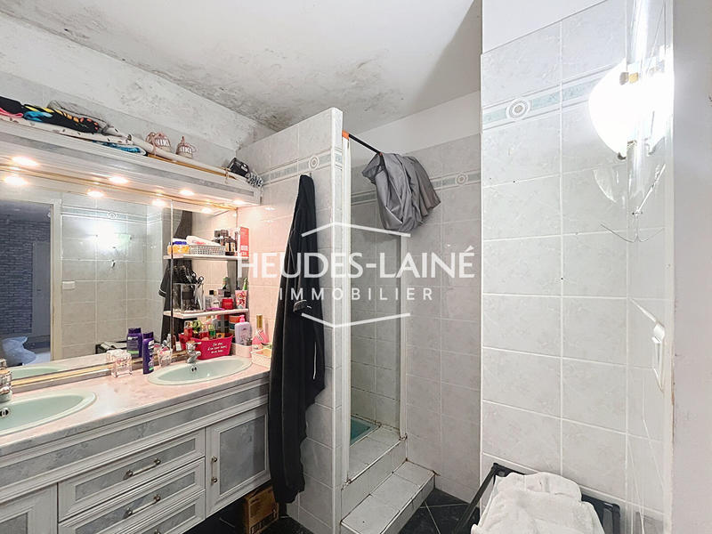 Appartement - 85 m² - 4 pièces