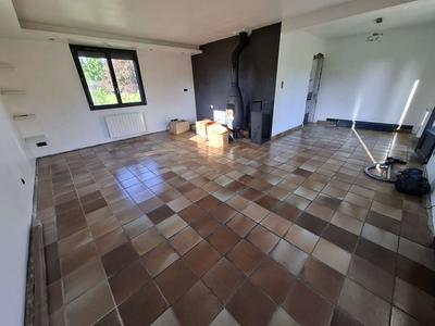 Maison - 101 m² - 6 pièces