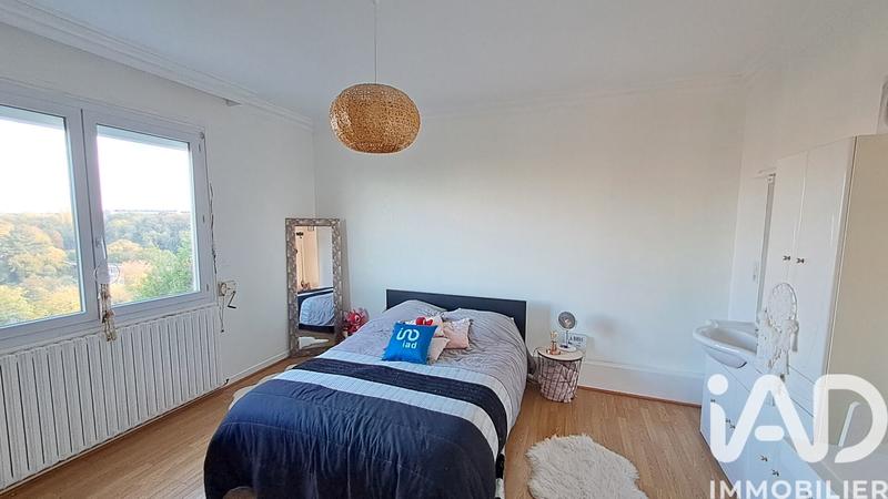 Maison de ville - 211 m² - 9 pièces