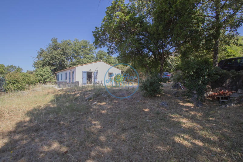 Maison - 102 m² - 5 pièces