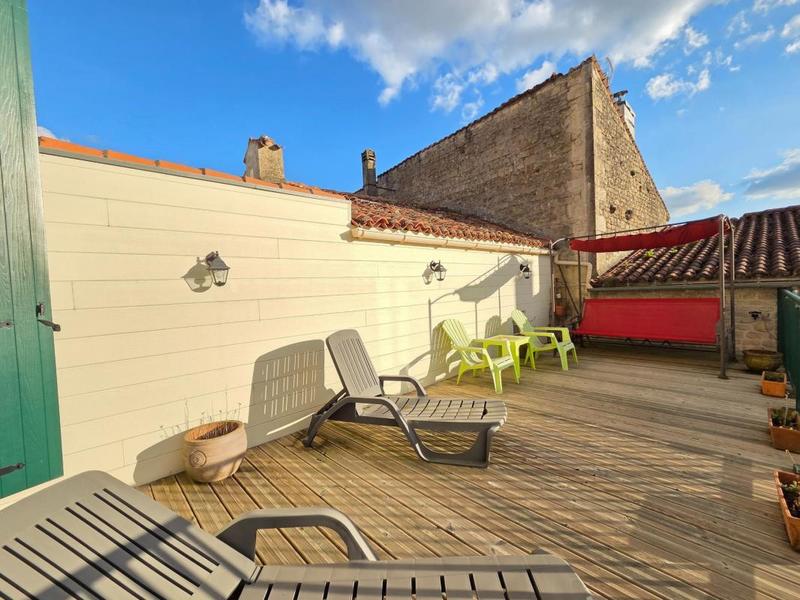 Maison - 194 m² - 7 pièces