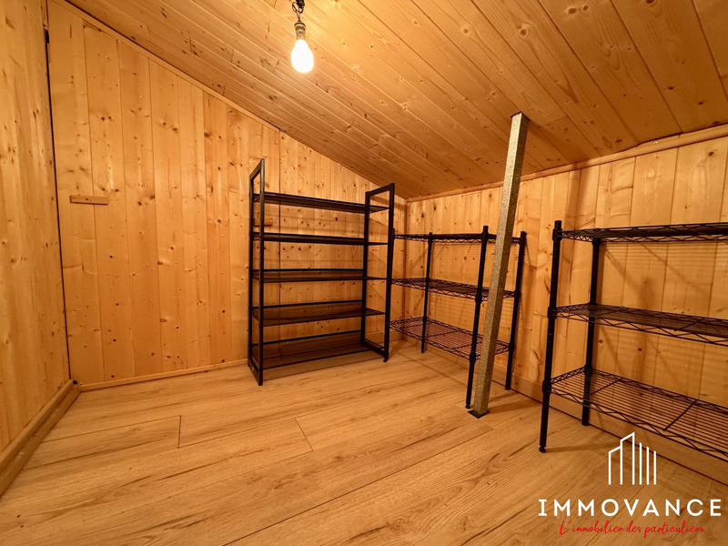 Loft - 52 m² - 2 pièces