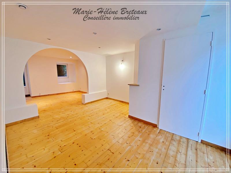 Maison de village - 180 m² - 7 pièces