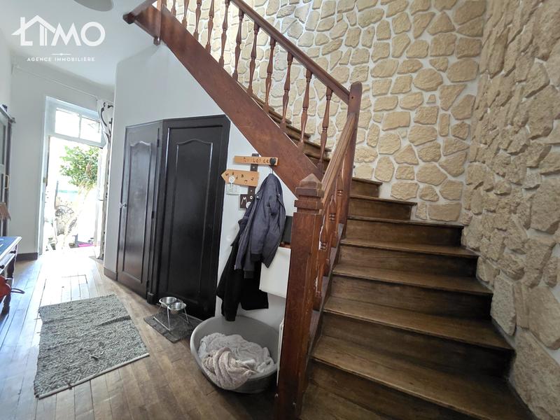 Maison - 142 m² - 6 pièces