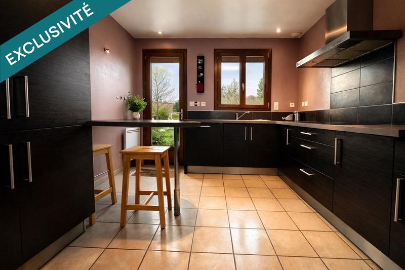 Maison - 90 m² - 4 pièces