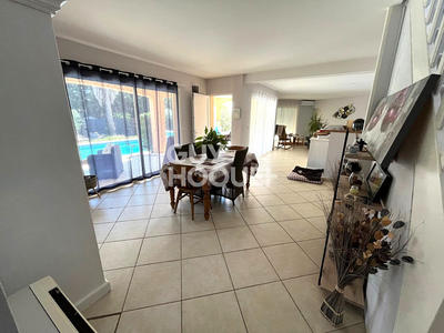 Maison - 165 m² - 6 pièces