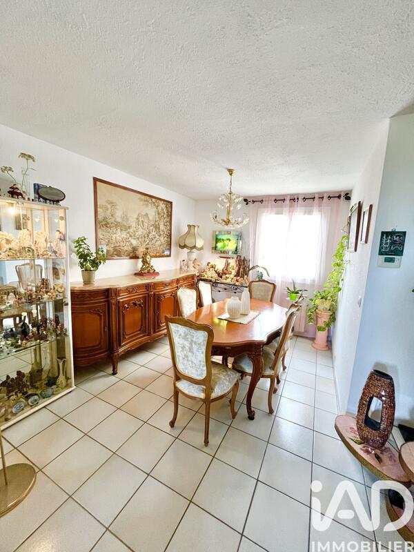 Appartement - 83 m² - 3 pièces