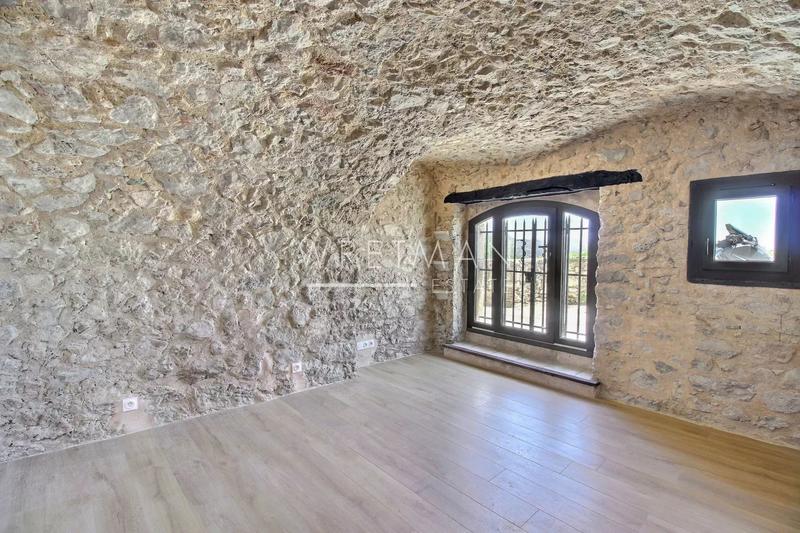 Maison de village - 67 m² - 4 pièces