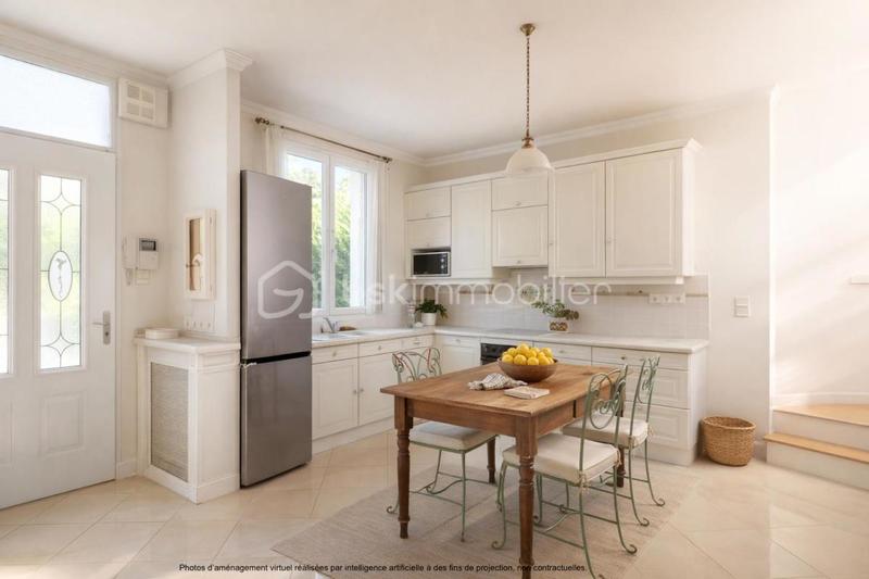 Maison - 90 m² - 4 pièces